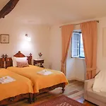 Casa de hóspedes Casa Mindela 4*