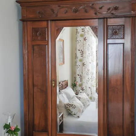 Casa Mindela Guest house 3*